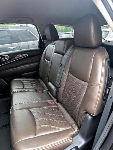 Photo of 2014 Black INFINITI QX60