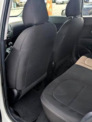 Photo of 2017 White Kia Soul