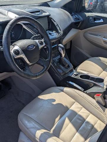 Photo of 2015 Gray Ford Escape