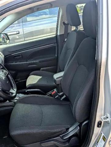 Photo of 2015 Silver Mitsubishi Outlander Sport