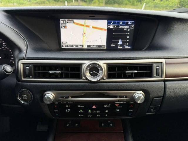Photo of 2015 Ultra White Lexus GS 350
