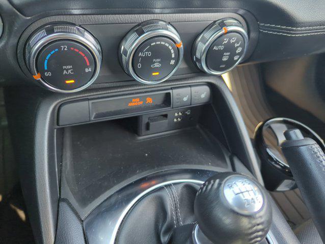Photo of 2022 Machine Gray Metallic Mazda MX-5 Miata