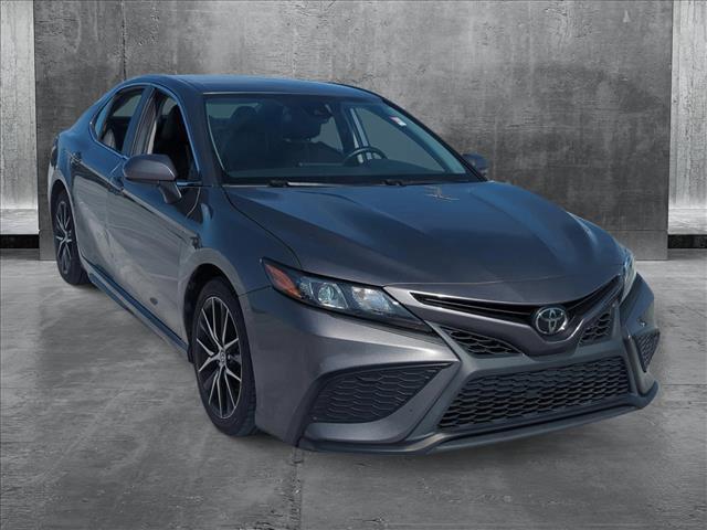 Photo of 2021 Predawn Gray Mica Toyota Camry