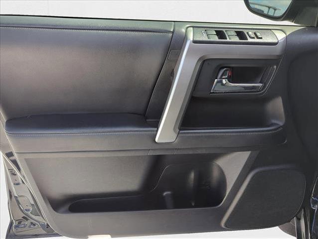 Photo of 2023 Midnight Black Metallic Toyota 4Runner