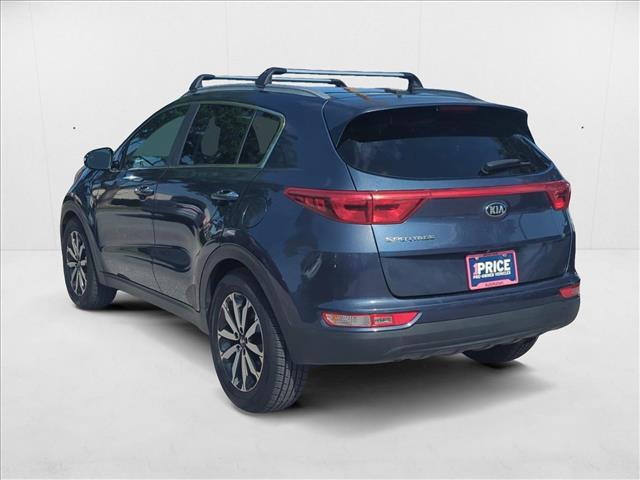 Photo of 2017 Pacific Blue Kia Sportage