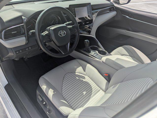 Photo of 2023 Ice Cap Toyota Camry