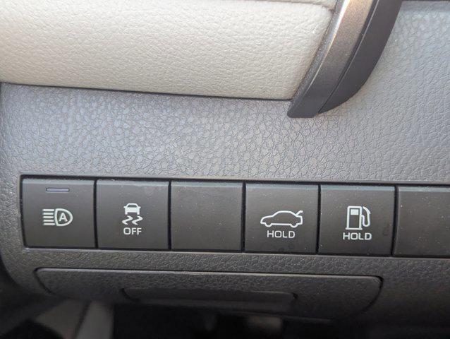 Photo of 2023 Ice Cap Toyota Camry