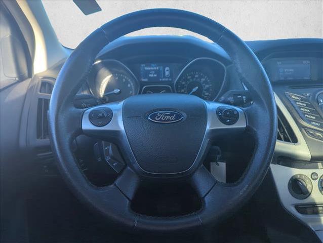 Photo of 2014 Ingot Silver Metallic Ford Focus