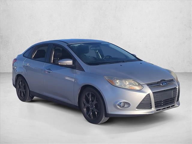 Photo of 2014 Ingot Silver Metallic Ford Focus