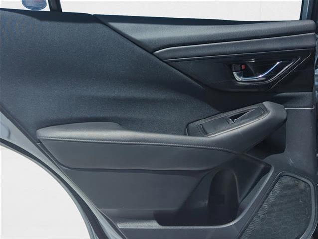 Photo of 2022 Ice Silver Metallic Subaru Outback