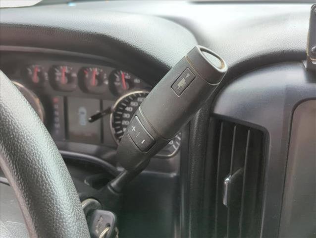 Photo of 2016 Summit White Chevrolet Silverado 2500