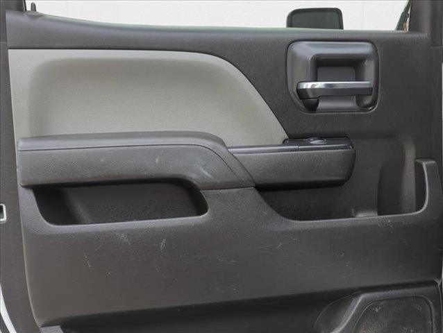 Photo of 2016 Summit White Chevrolet Silverado 2500