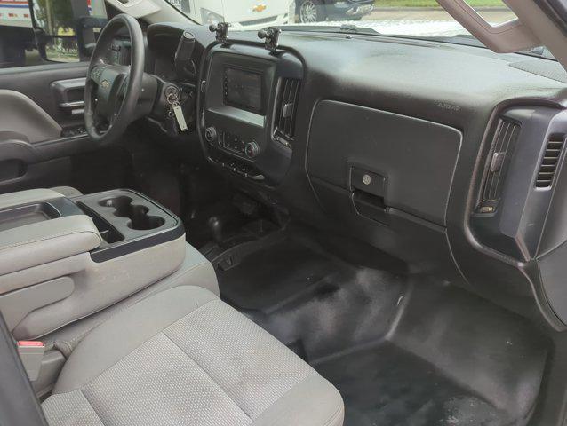 Photo of 2016 Summit White Chevrolet Silverado 2500