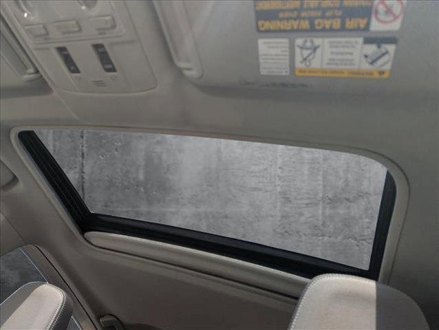 Photo of 2015 Magnetic Gray Metallic Toyota RAV4