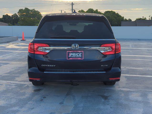 Photo of 2018 Obsidian Blue Pearl Honda Odyssey