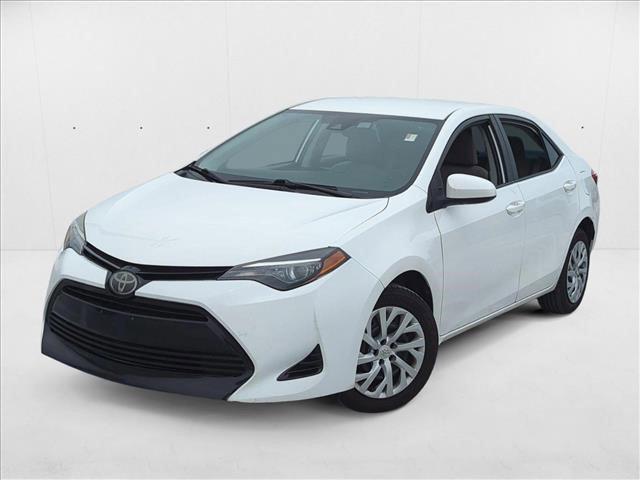 Photo of 2018 White Toyota Corolla