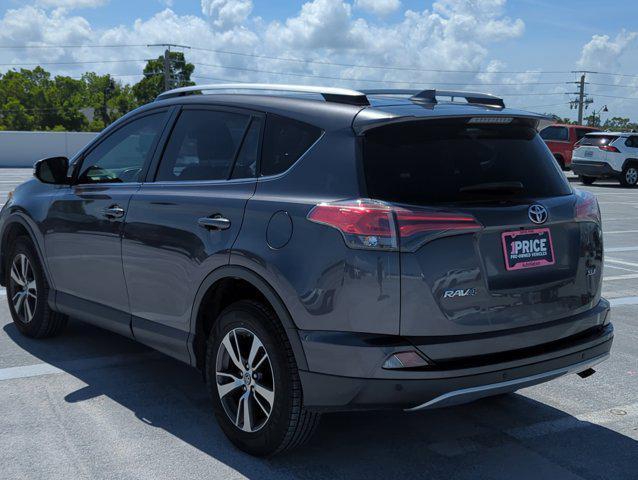 Photo of 2018 Magnetic Gray Metallic Toyota RAV4