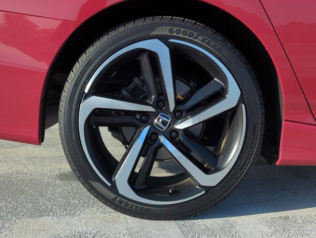 Photo of 2021 San Marino Red Honda Accord