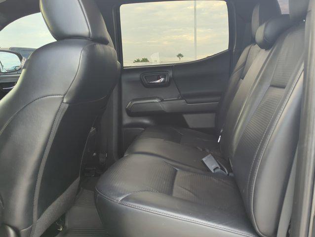 Photo of 2020 Midnight Black Metallic Toyota Tacoma
