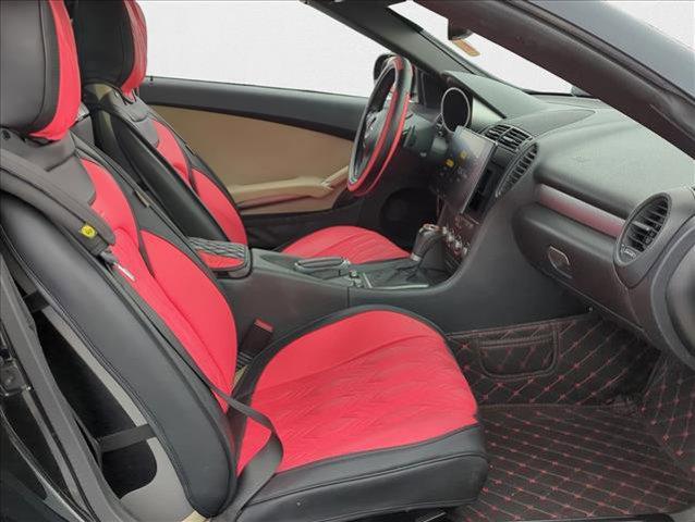 Photo of 2011 Obsidian Black Metallic Mercedes-Benz SLK-Class