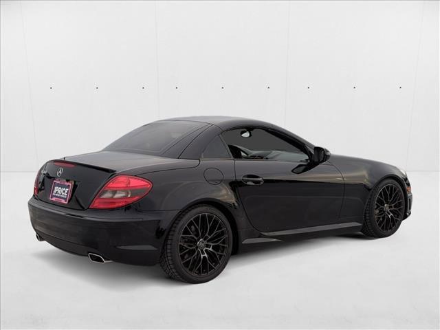 Photo of 2011 Obsidian Black Metallic Mercedes-Benz SLK-Class