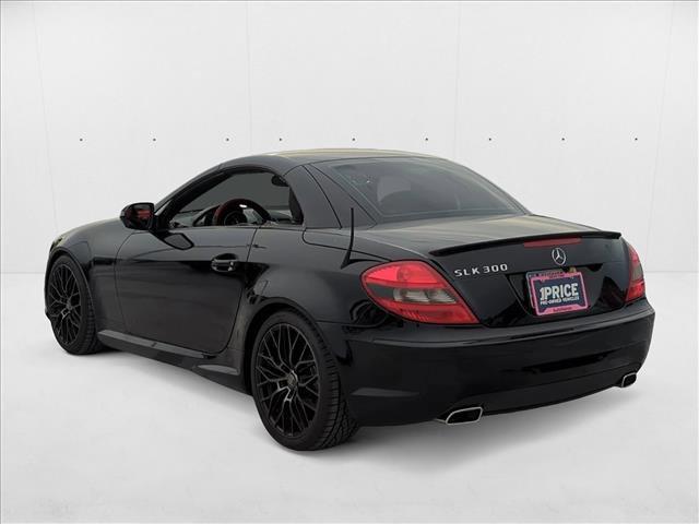 Photo of 2011 Obsidian Black Metallic Mercedes-Benz SLK-Class