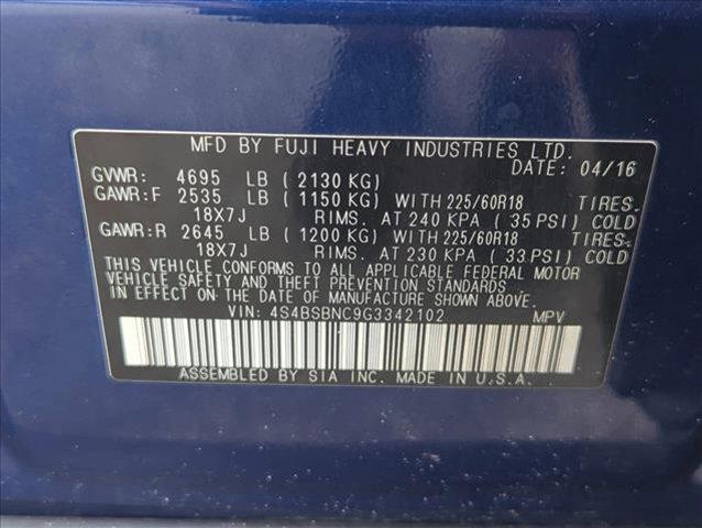 Photo of 2016 Lapis Blue Pearl Subaru Outback