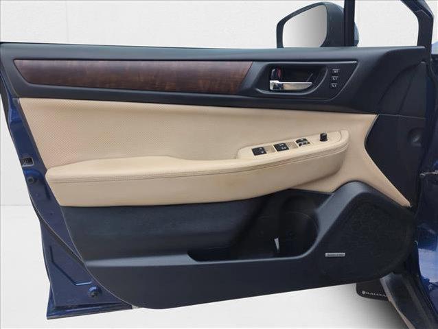 Photo of 2016 Lapis Blue Pearl Subaru Outback