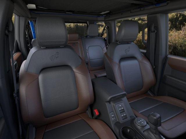 Photo of 2024 Velocity Blue Metallic Ford Bronco