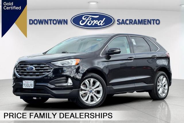 Photo of 2022 Agate Black Metallic Ford Edge