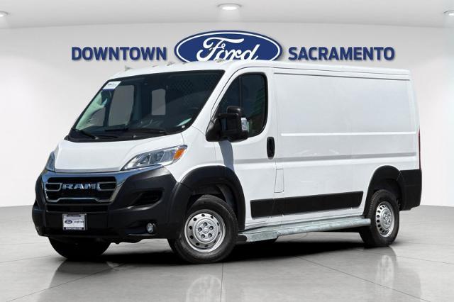 Photo of 2023 Bright White Clearcoat RAM ProMaster 2500