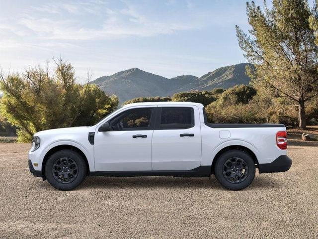 Photo of 2025 Space White Metallic Ford Maverick