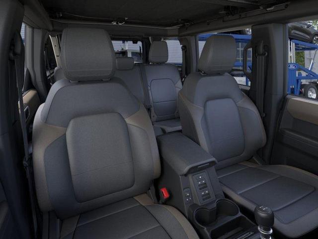 Photo of 2025 Desert Sand Ford Bronco