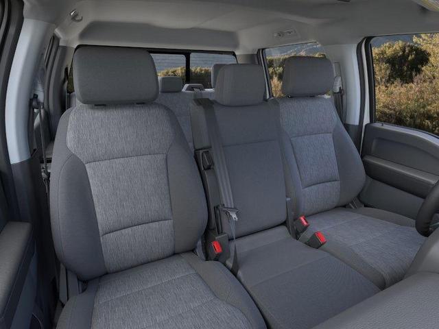 Photo of 2025 Oxford White Ford F-250