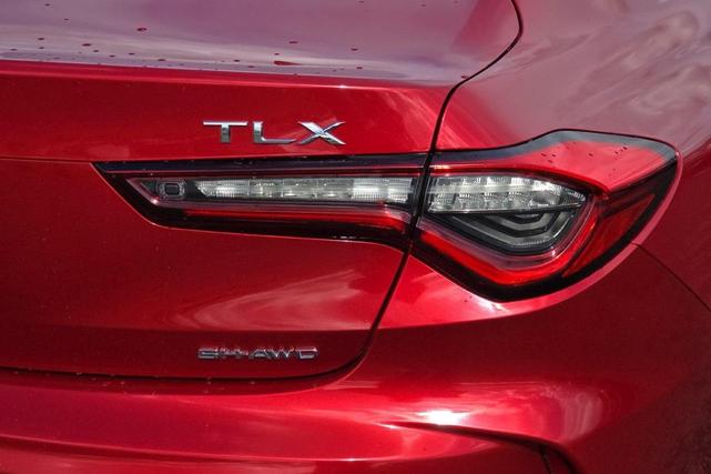 Photo of 2021 Sparkle Silver Acura TLX