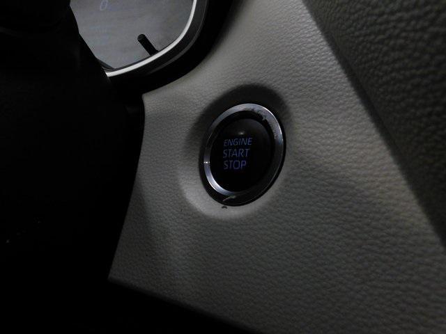 Photo of 2020 Red Toyota Corolla