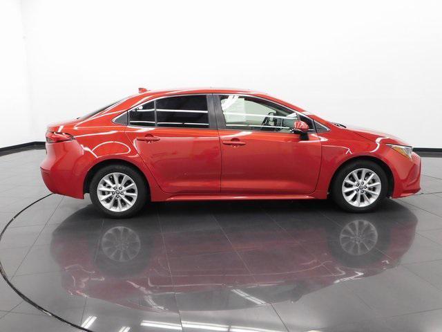 Photo of 2020 Red Toyota Corolla