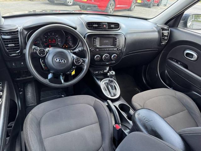 Photo of 2017 Shadow Black Kia Soul