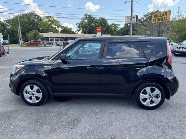 Photo of 2017 Shadow Black Kia Soul