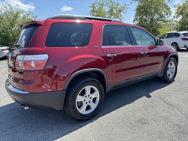 Photo of 2009 Red GMC Acadia