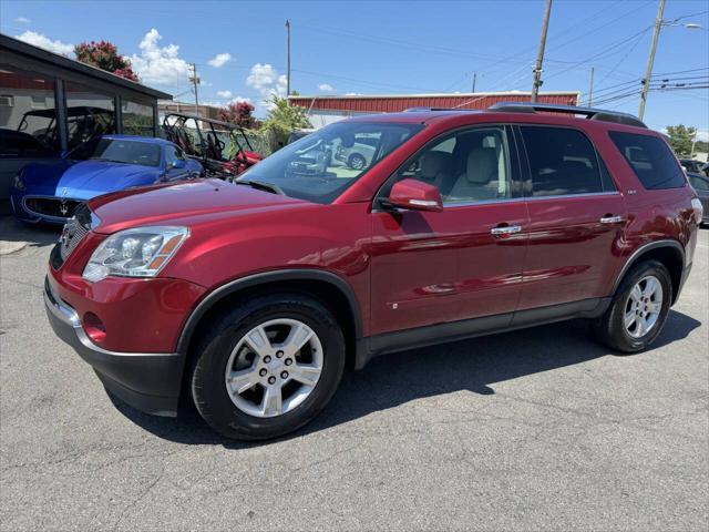 Photo of 2009 Red GMC Acadia