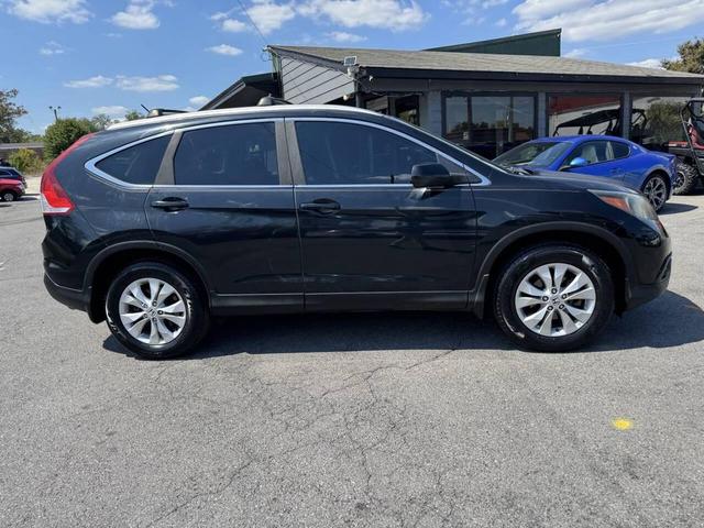 Photo of 2014 Crystal Black Pearl Honda CR-V