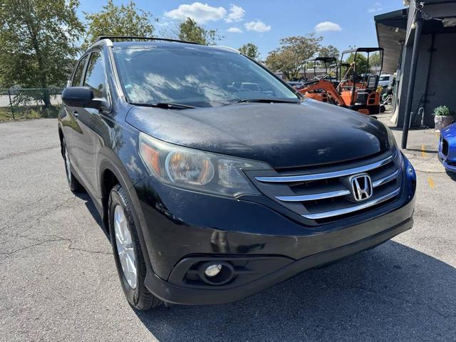 Photo of 2014 Crystal Black Pearl Honda CR-V
