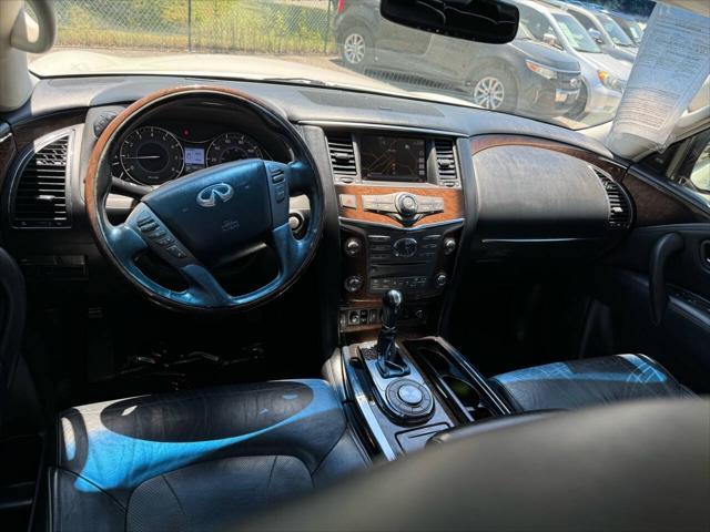 Photo of 2013 Moonlight White INFINITI QX56
