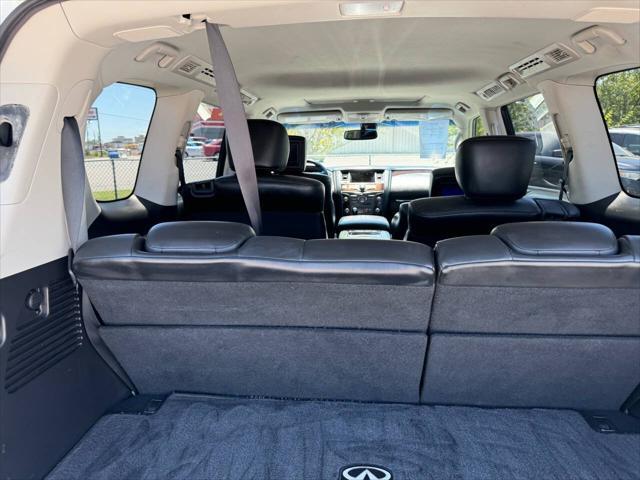 Photo of 2013 Moonlight White INFINITI QX56