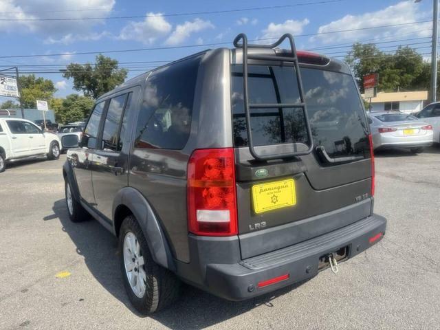 Photo of 2006 Bonatti Gray Land Rover LR3