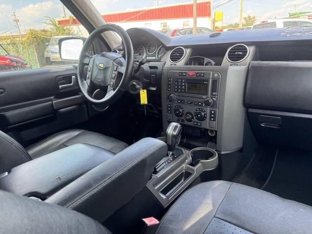 Photo of 2006 Bonatti Gray Land Rover LR3