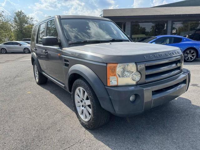 Photo of 2006 Bonatti Gray Land Rover LR3