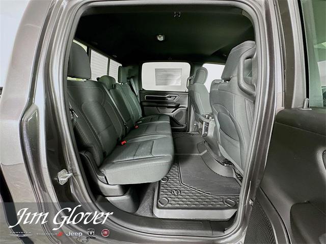 Photo of 2025 Granite Crystal Clearcoat Metallic RAM 1500