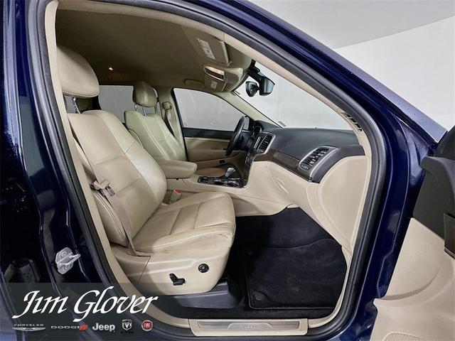 Photo of 2018 True Blue Pearlcoat Jeep Grand Cherokee